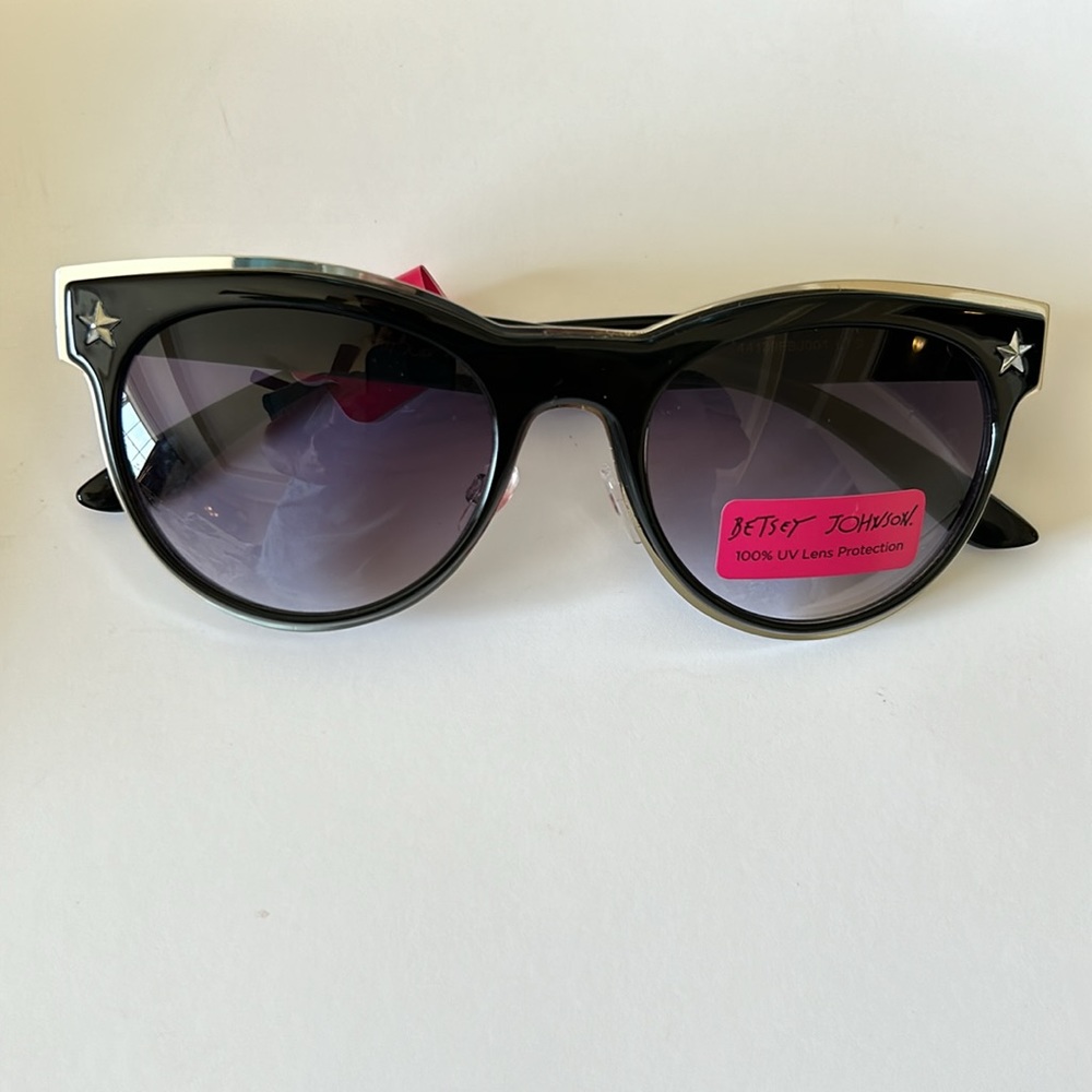 New Betsey Johnson Sunglasses Black With Silver Rimmed Glasses Star Pink Heart